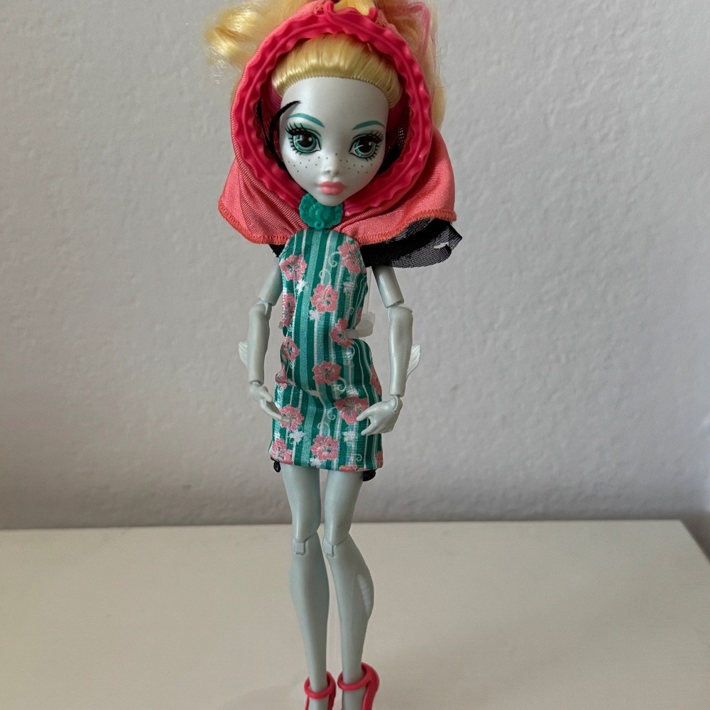 Monster High Doll Laguna Blue with transitional outfit